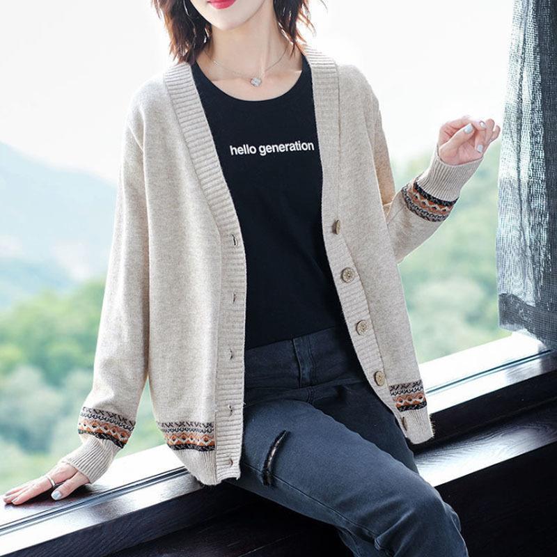 Knit jacket for women with artistic embroidery details and button closure Lune London