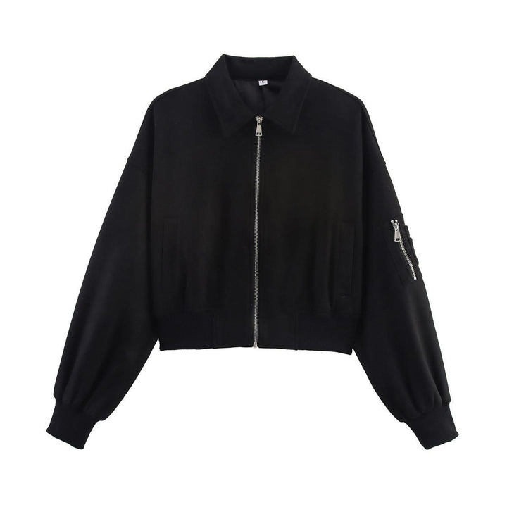 Lune London fashionable cropped jacket for women with practical zippered pockets and elegant silhouette