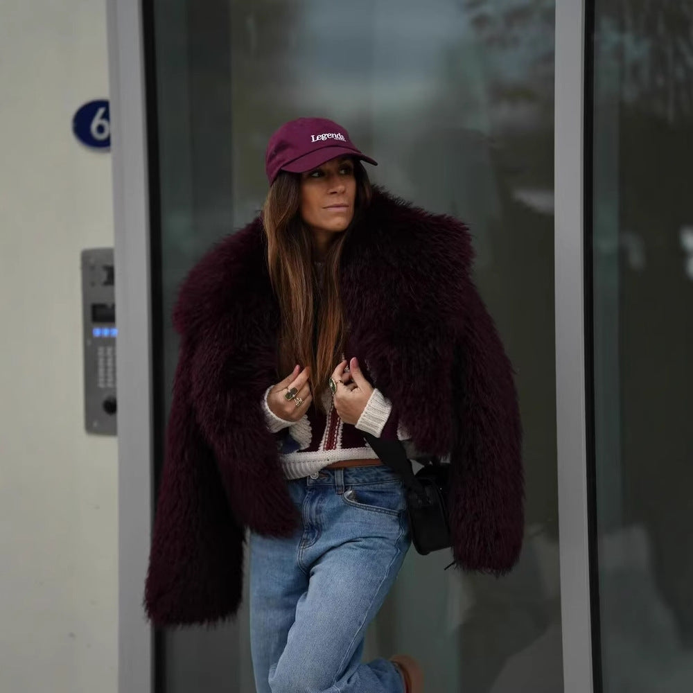 Ladies Cozy Jacket with Chic Synthetic Fur Lining