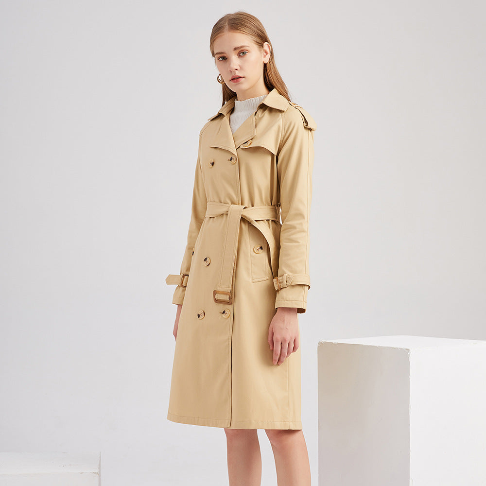Elegant trench coat for ladies with adjustable belt and luxurious button details Lune London
