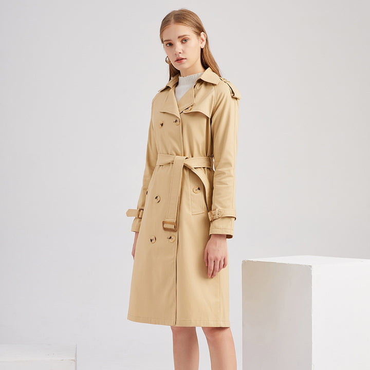 Elegant trench coat for ladies with adjustable belt and luxurious button details Lune London