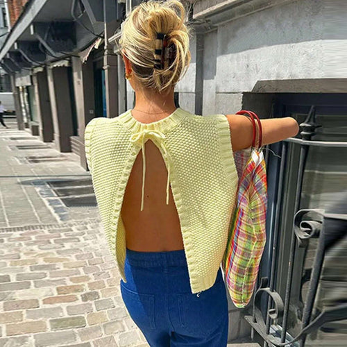 Fashion knitted sweater for women with open back and lace-up details Lune London