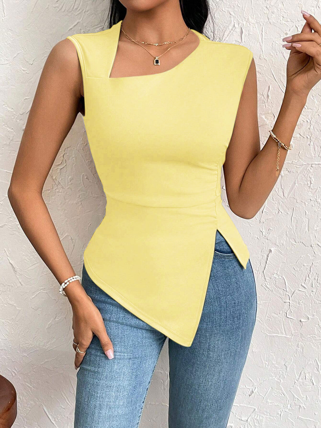 Asymmetrical top for women with elegant draping and trendy cut Chic & Stil