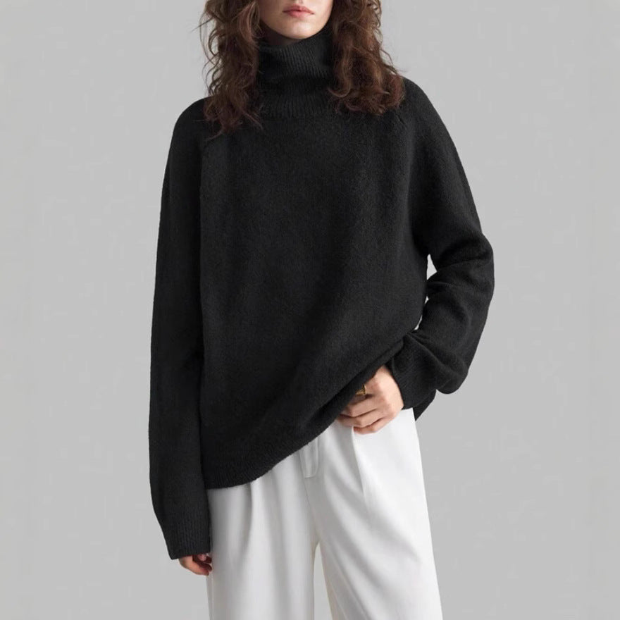 Women's oversized turtleneck sweater with fine texture Chic and Style