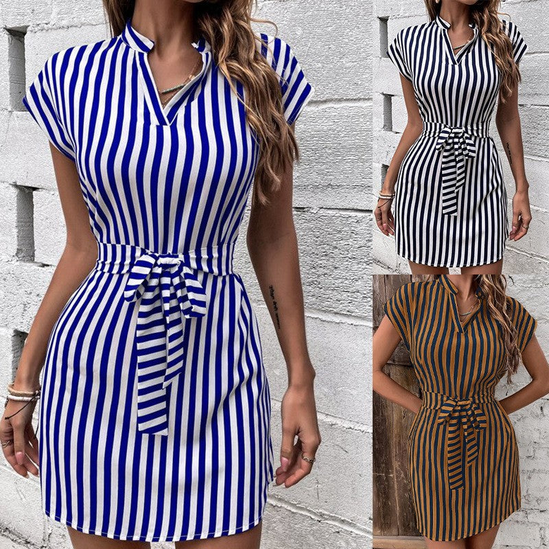 Trendy short-sleeved short dress for women with a slim belt at the waist and a fashionable striped pattern Lune London