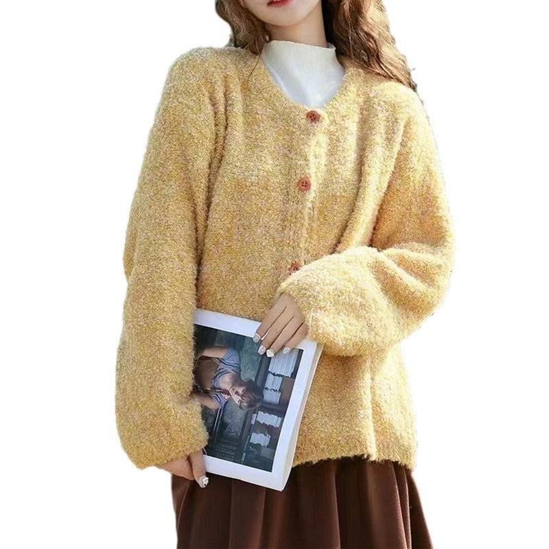 Cardigan confortable pour femmes avec détails de boutons et coupe ample Chic & Stil