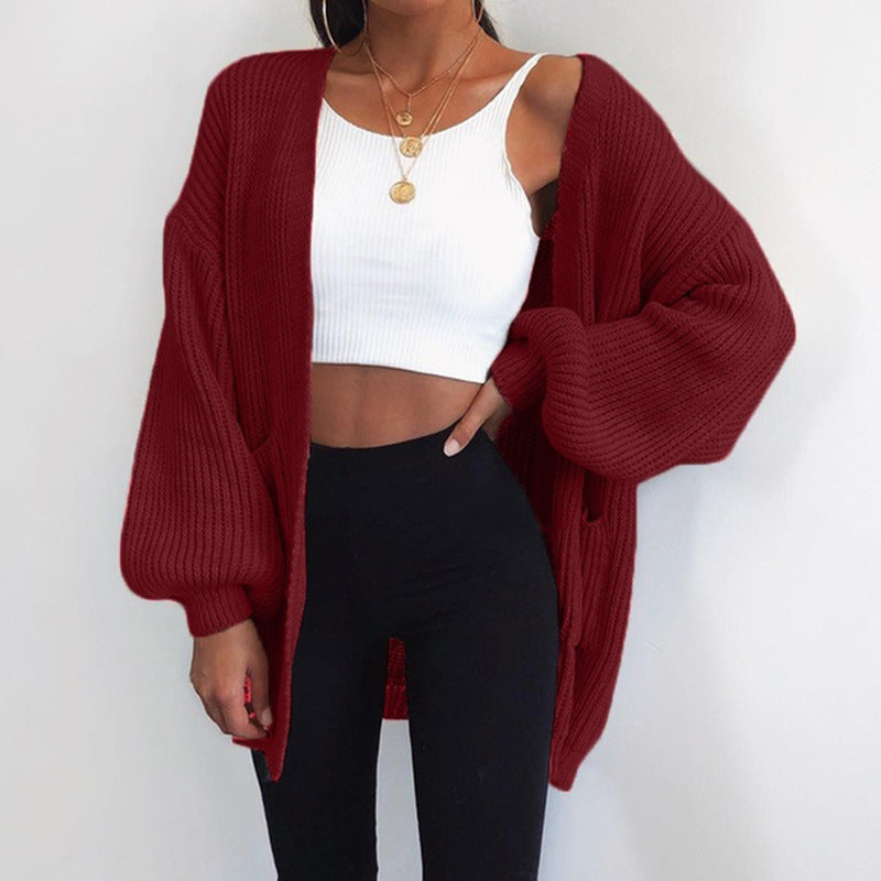 Oversized knitted cardigan for women with a relaxed fit and deep pockets Lune Londonl