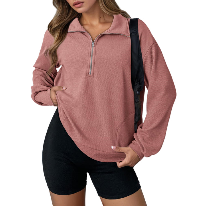 Casual hooded sweatshirt for women with zipper and practical pockets Lune London