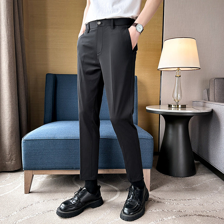 Elegant high-waisted slim-fit pants for men with practical pockets Lune London