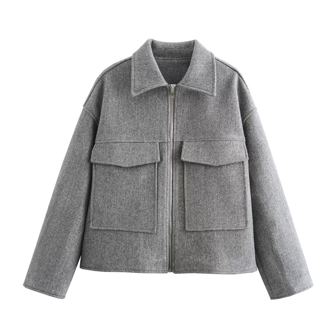 Ladies casual and comfortable jacket for men with large pockets Lune London