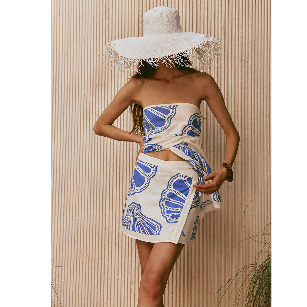 Ladies beach dress with maritime shell pattern Lune London