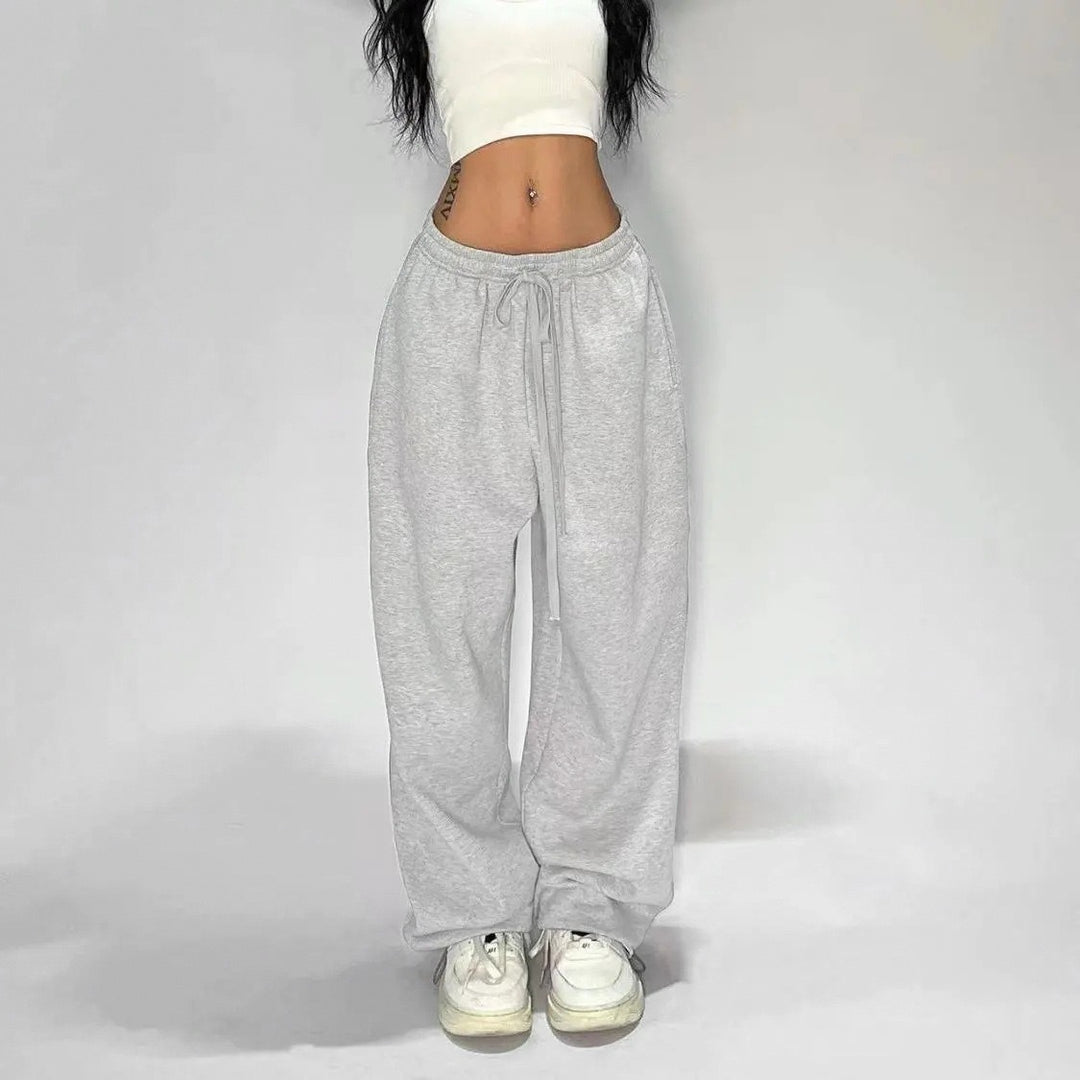 Women's comfortable leisure pants with elastic waistband and wide fit Chic & Stil