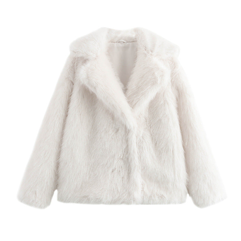 Ladies Cozy Faux Fur Jacket with Elegant Lapel Lune London