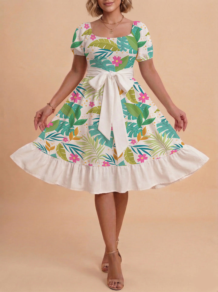 Women's dress with tailored fit and playful floral pattern Lune London