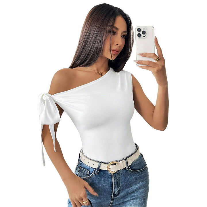 Women asymmetric top with pretty tie ribbons Chic & Stil