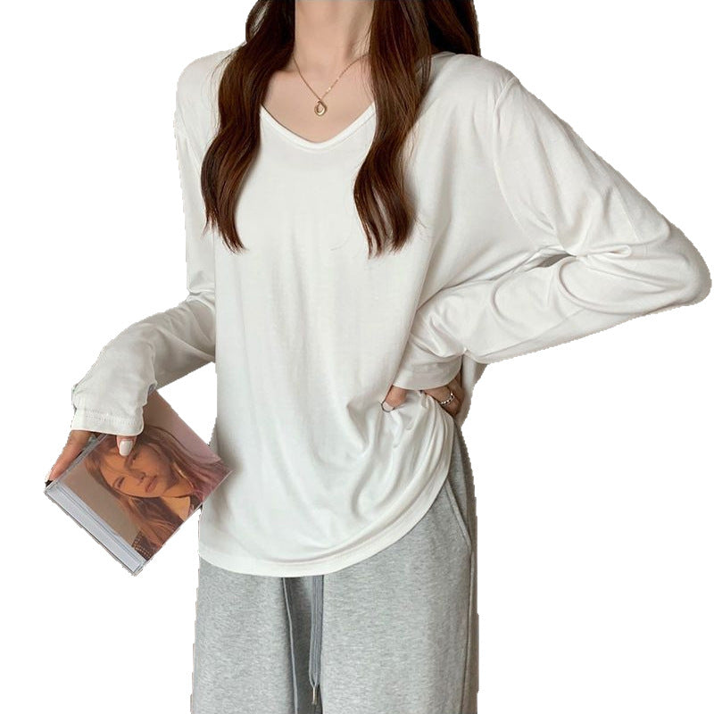 Chemise à manches longues pour femmes avec col en V et coupe confortable Chic & Stil
