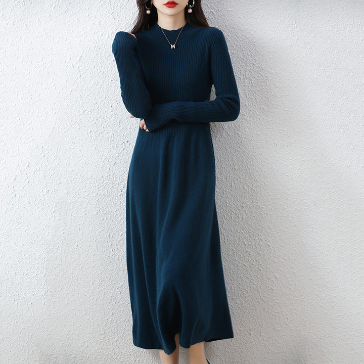 Robe tricotée pour femmes avec col montant et fine structure en côtes Chic & Stil