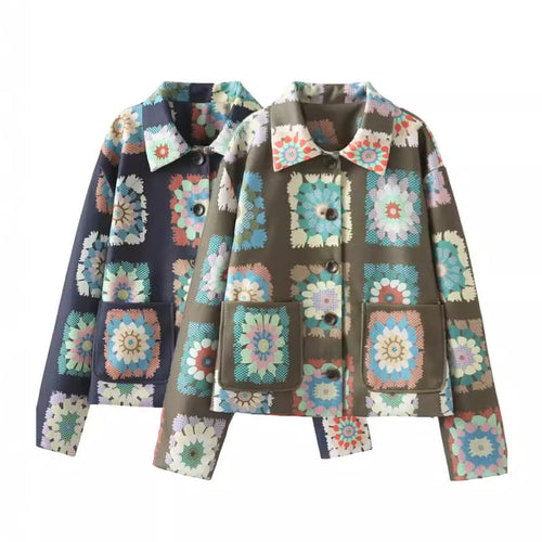 Fashionable women's jacket with floral pattern and practical pockets Lune London