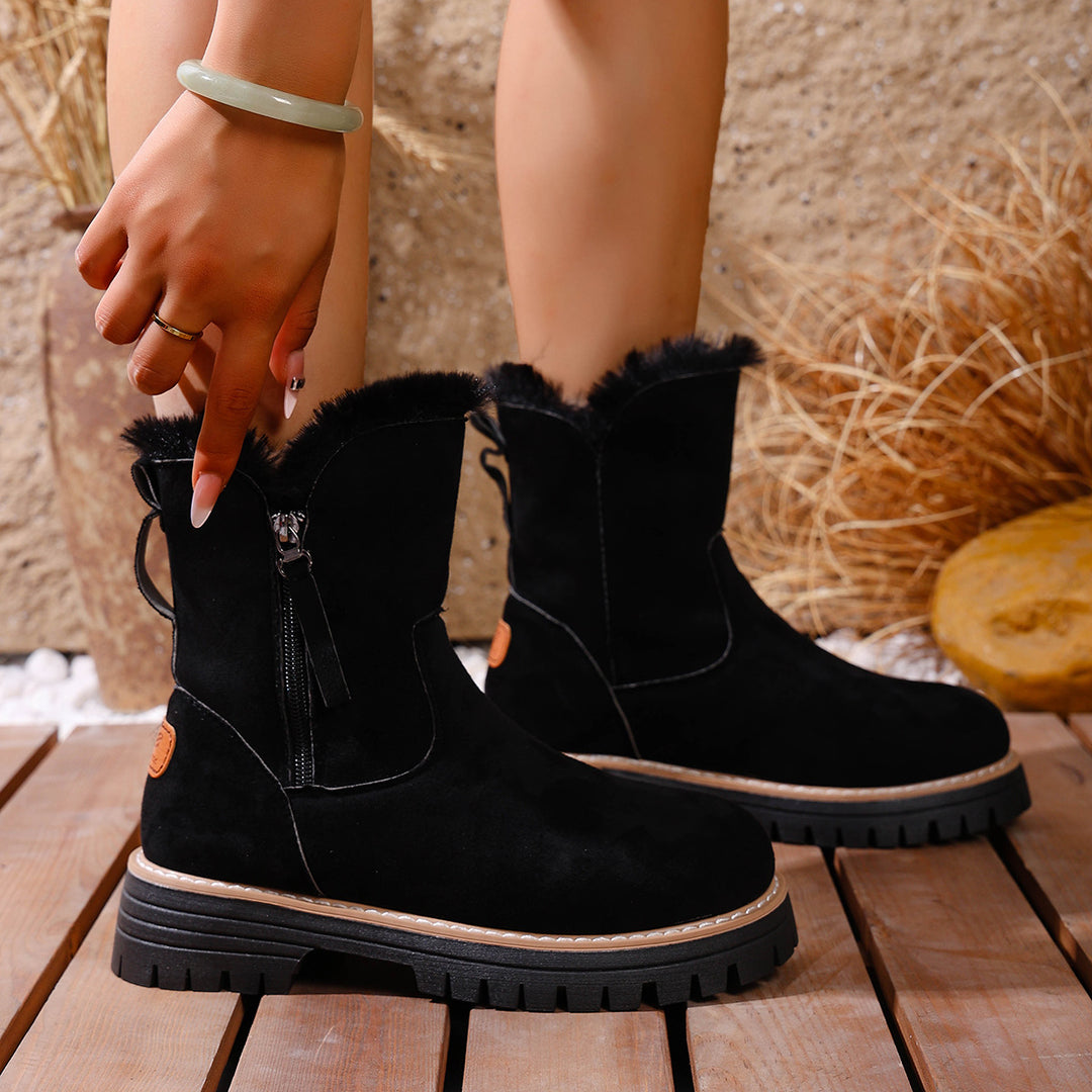 Winter boots for women with warm lining and sturdy profile Lune London