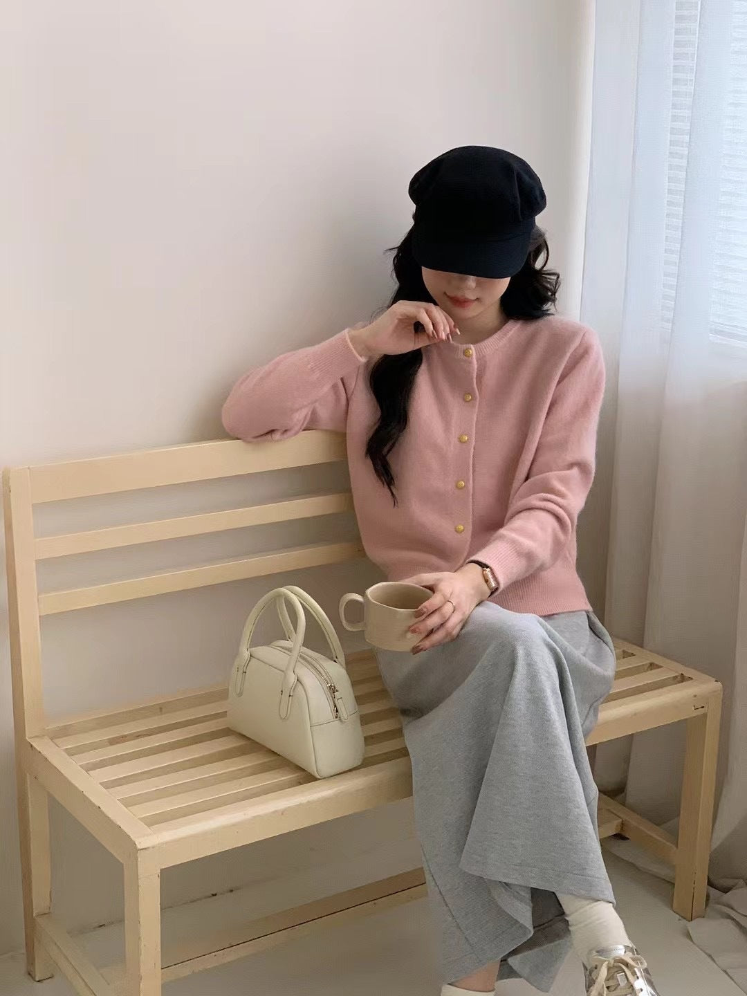 Cardigan femme avec des détails de boutons élégants et un matériau doux Chic & Stil