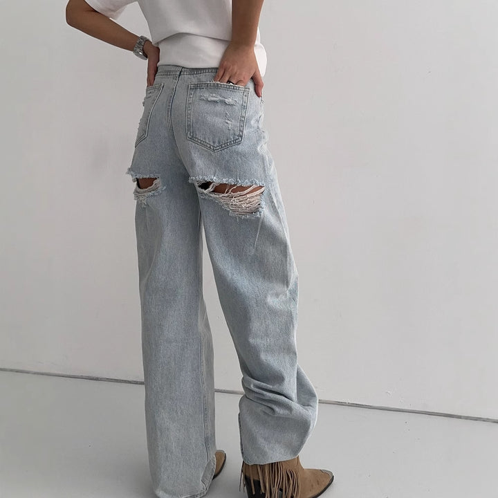 Jean boyfriend pour femmes avec des éléments déchirés tendance Chic & Stil