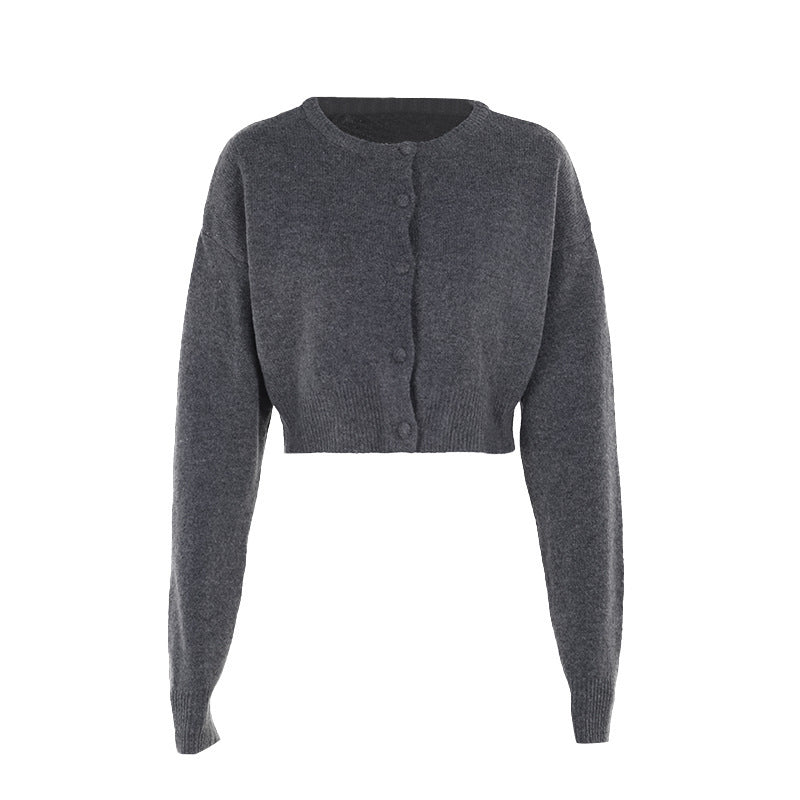Lune London women's short knit sweater with round neckline and button closure