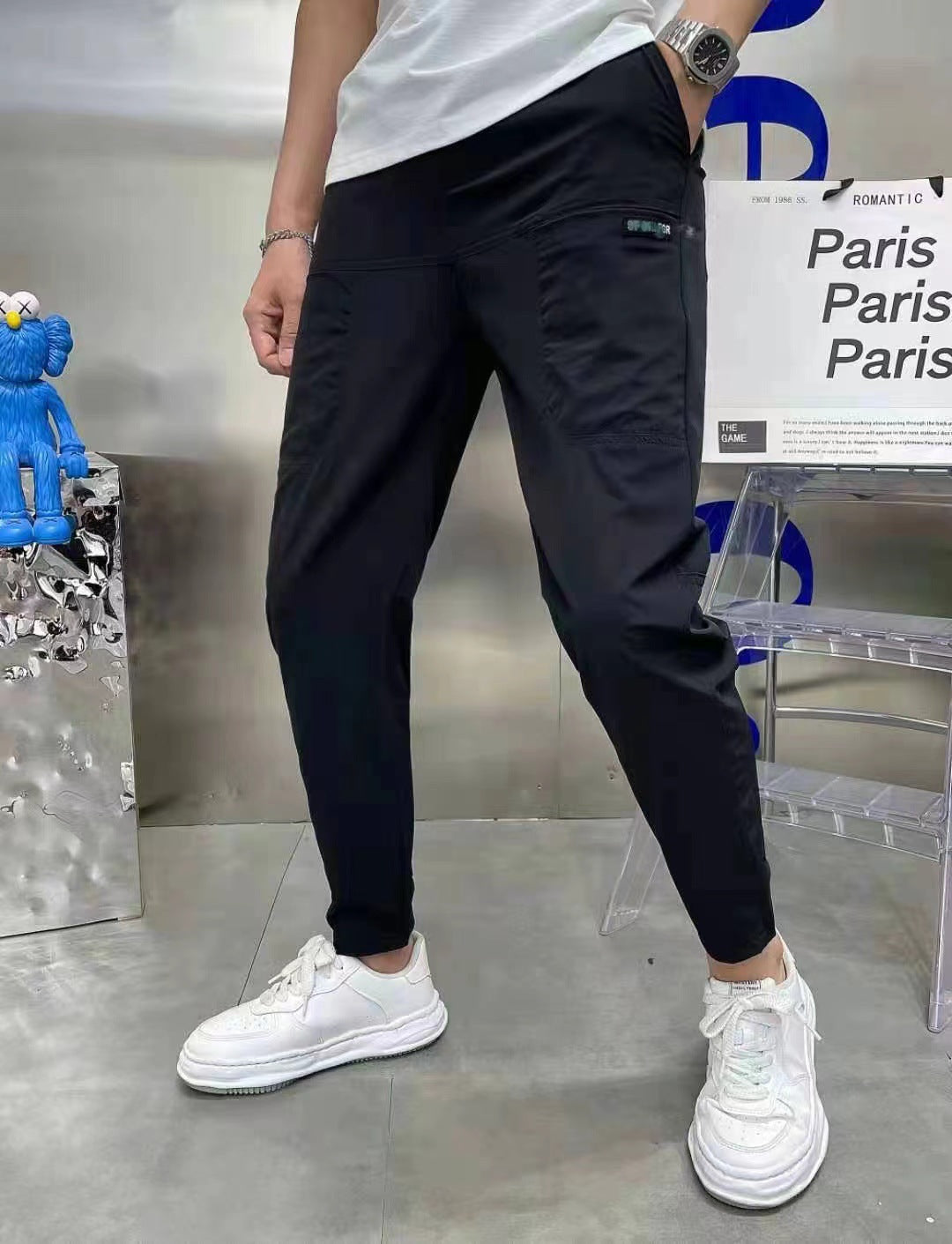 Leisure pants for men with practical pockets and elastic waistband Lune London