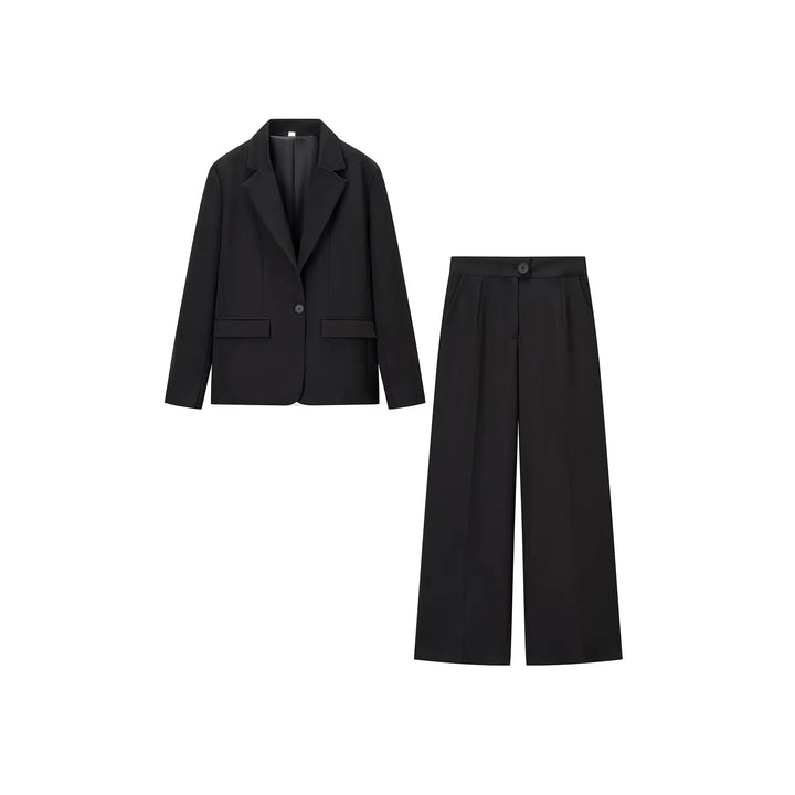 Ladies elegant suit set with fitted blazer and wide trousers Lune London