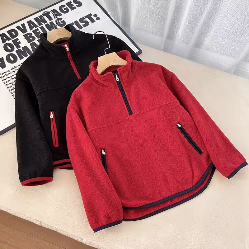 Pull en polaire pour femmes avec col montant et poches zippées pratiques Chic & Stil