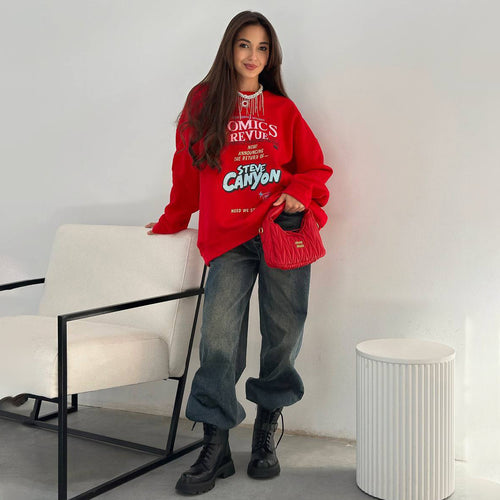 Oversized sweatshirt for women with striking graphic print Lune London