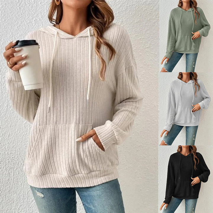 Women casual hoodie sweatshirt with ribbed structure and practical kangaroo pocket Lune London