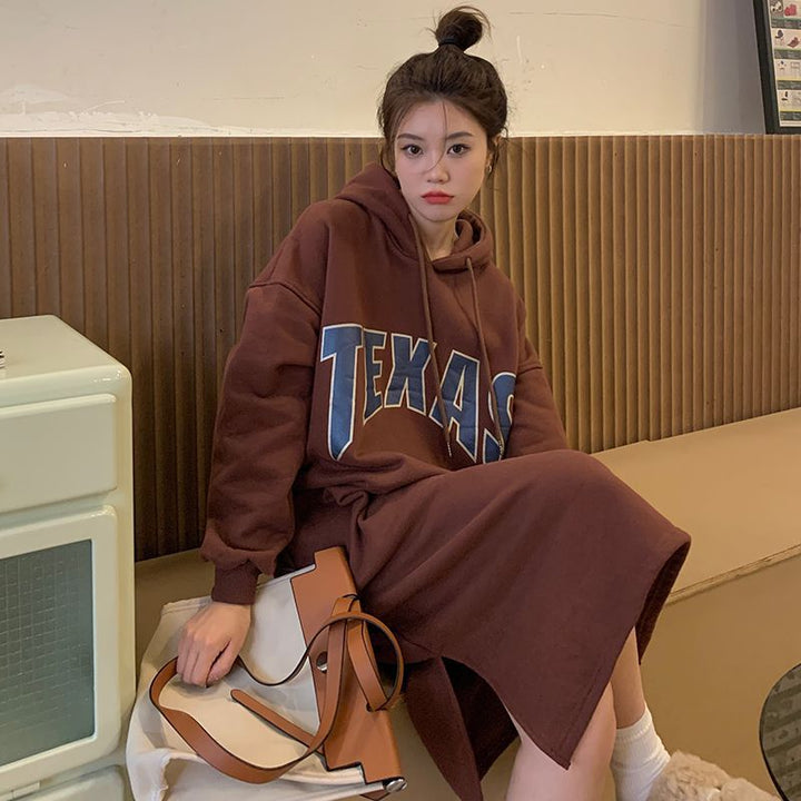 Women’s hoodie dress with fashionable print and side slits Lune London