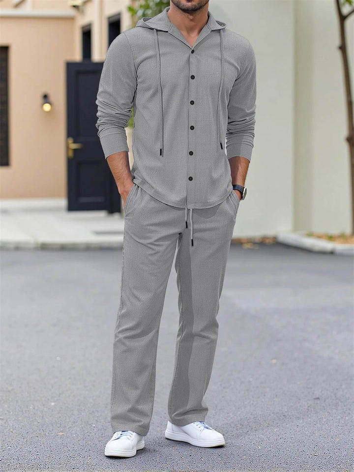 Men's casual hoodie set with practical pockets and trendy fit Lune London
