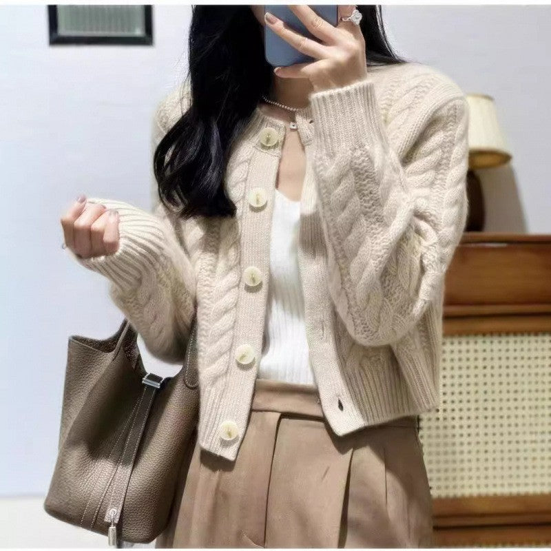 Ladies thick knit cardigan with decorative buttons and special braids pattern Lune London