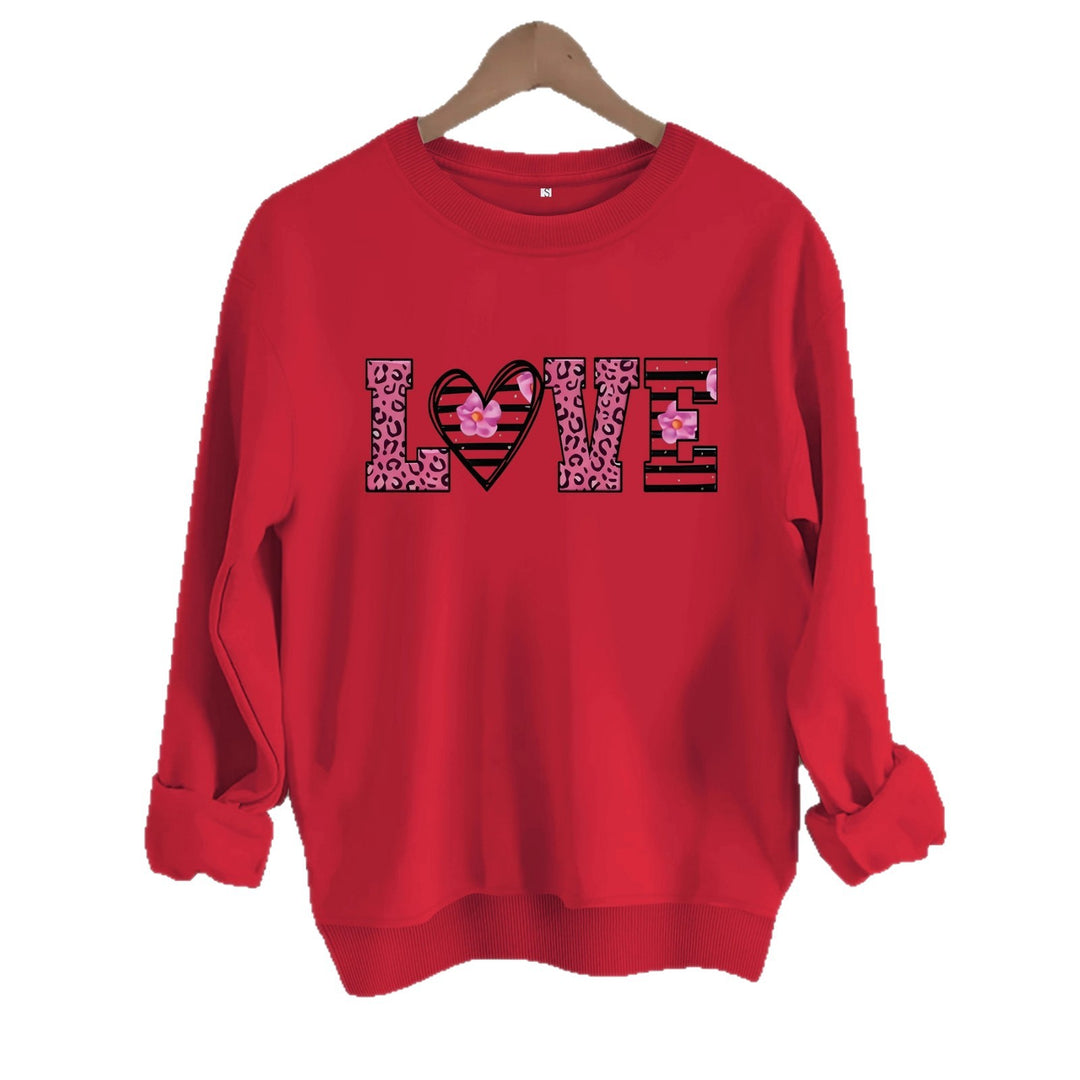 Sweatshirt femme avec design moderne de cœur léopard et coupe confortable Chic & Stil