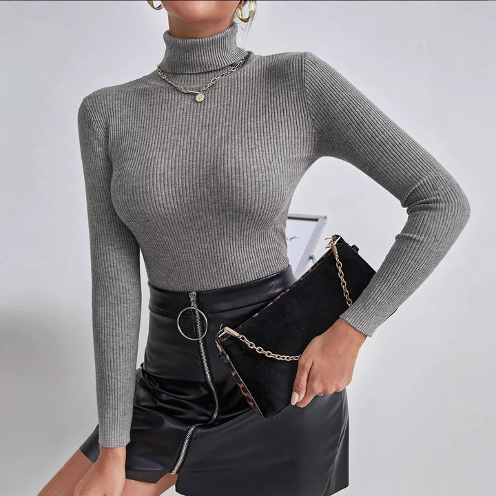 Haut côtelé de haute qualité pour femmes avec col montant et coupe ajustée Chic & Stil