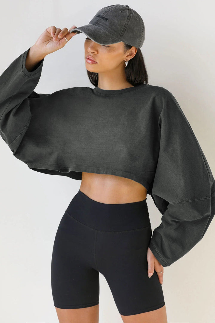 Women's Casual Cropped Sweatshirt with Loose Fit and Balloon Sleeves Lune London