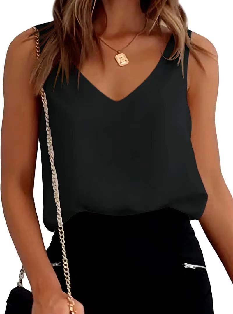 Women V-Shaped Satin Top with Spaghetti Straps Lune London