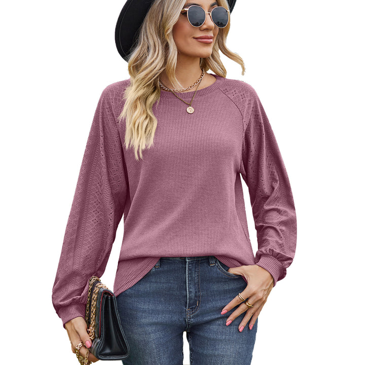 Casual sweater for women with trendy knit details Lune London
