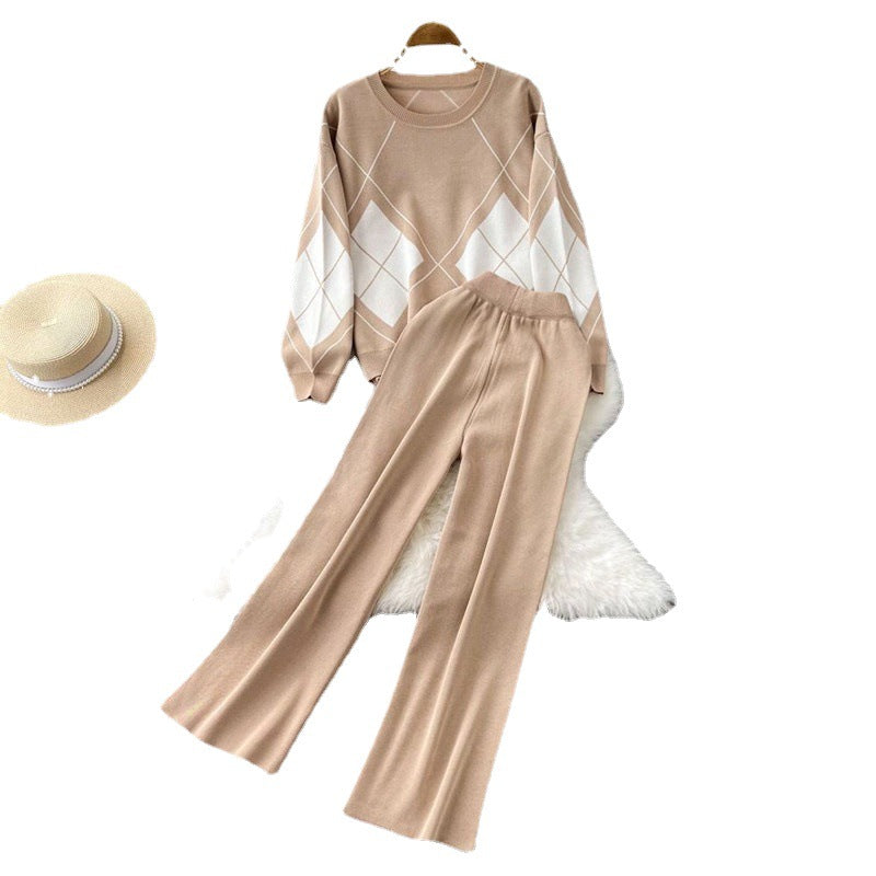 Elegant knit loungewear set for women with diamond pattern and wide leg Lune London