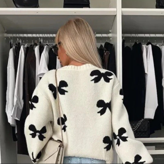 Women's cardigan with decorative knots and shiny accents Lune London