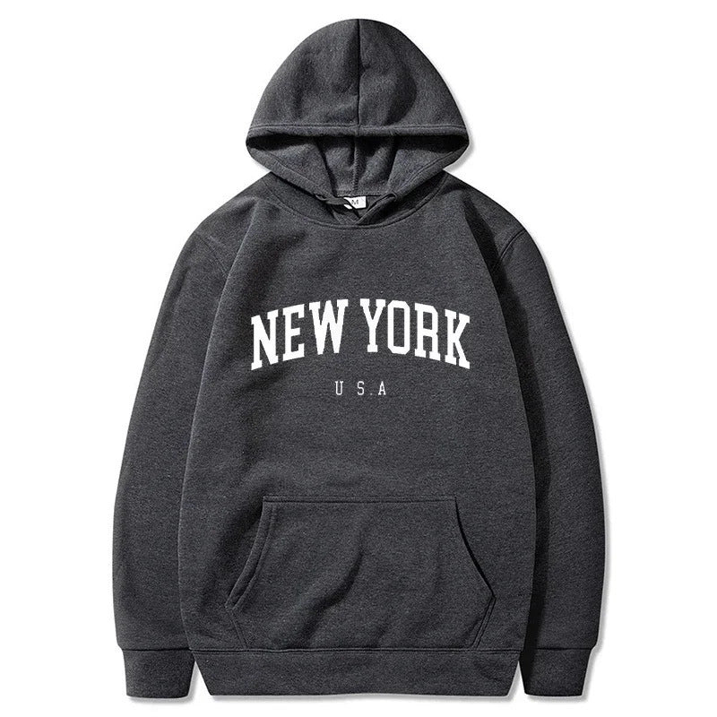 Women's hoodie with fashionable New York print and comfortable fit Lune London
