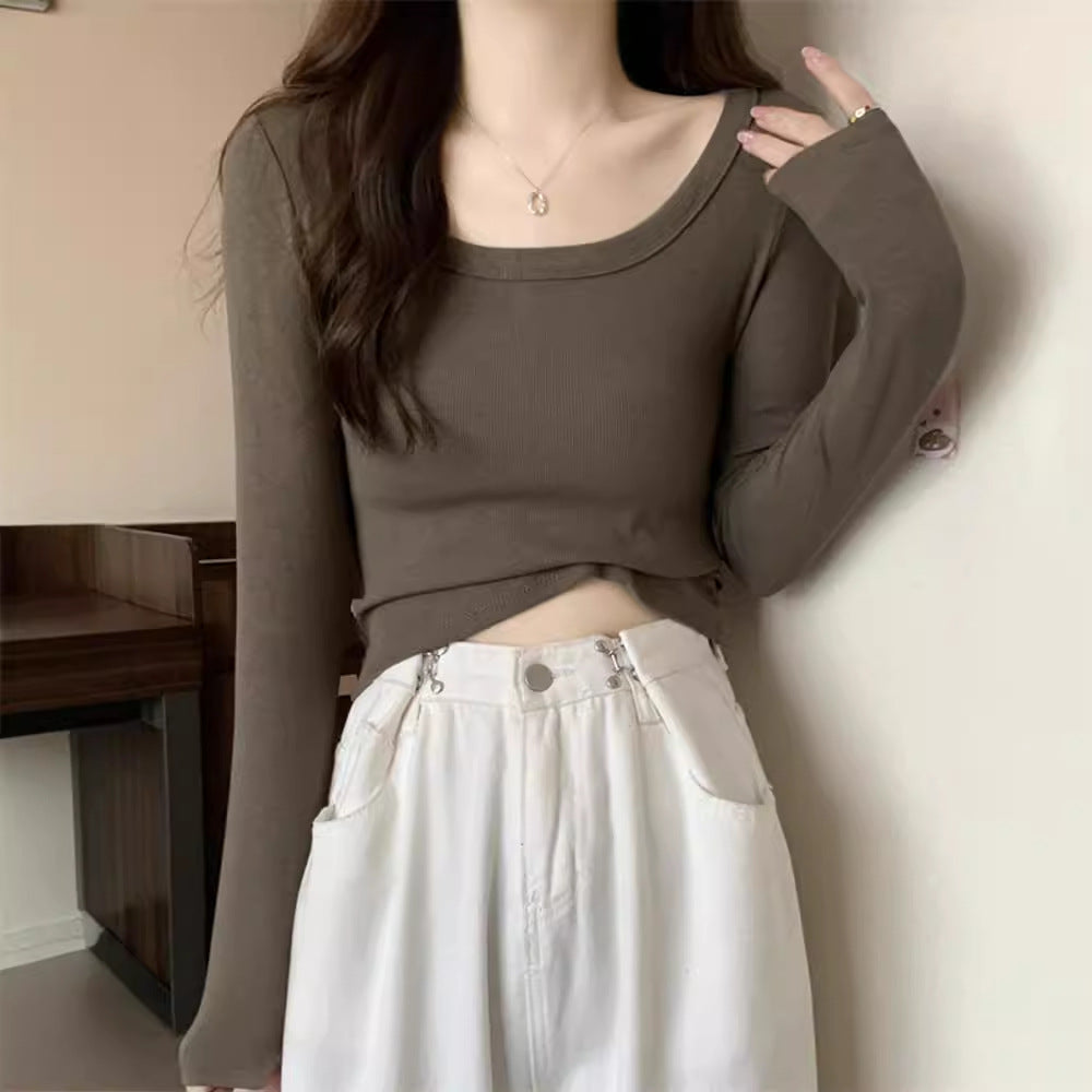 Ladies fitted long sleeve shirt with wide neckline Chic & Stil