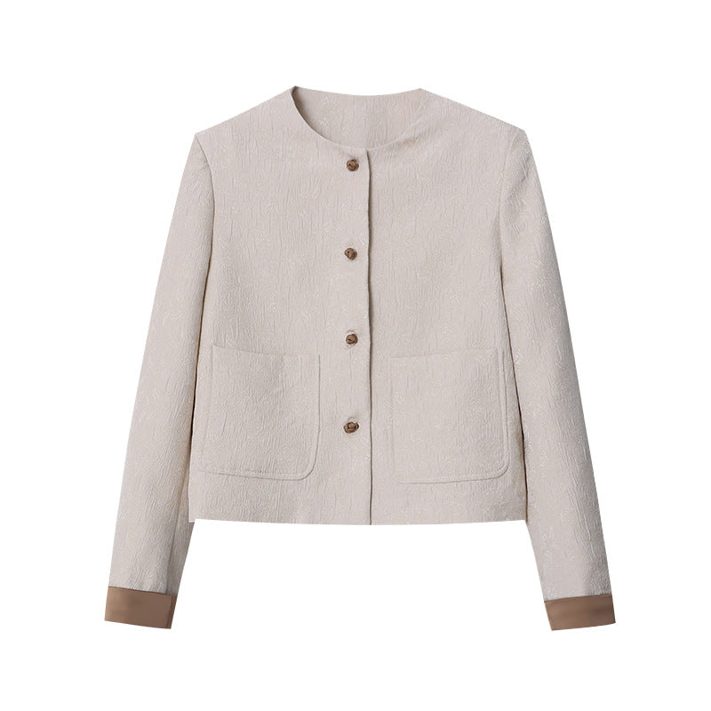 Ladies elegant shorter blazer with decorative button details Chic & Stil