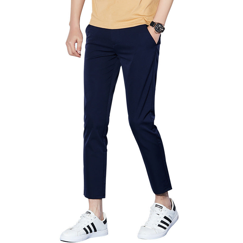 Sport leisure pants for men with breathable properties and an elastic waist Lune London