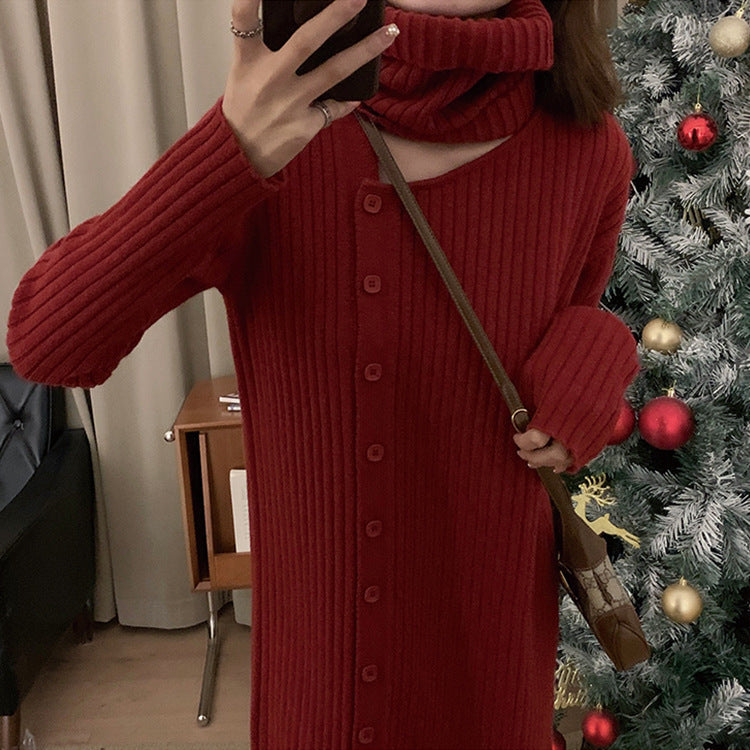 Robe tricotée pour femmes avec col roulé large et patte de boutonnage continue Chic & Stil
