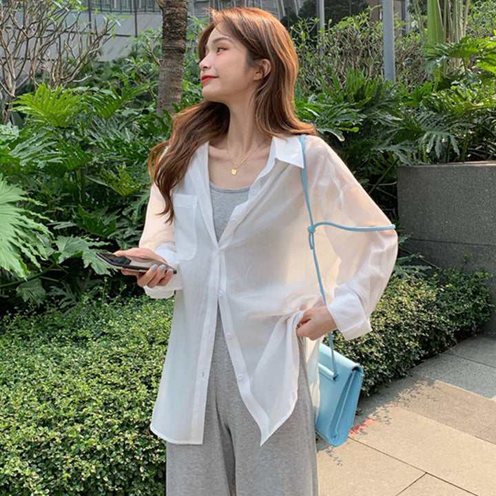 Blouse transparente pour femmes avec coupe moderne et coupe décontractée Chic & Stil
