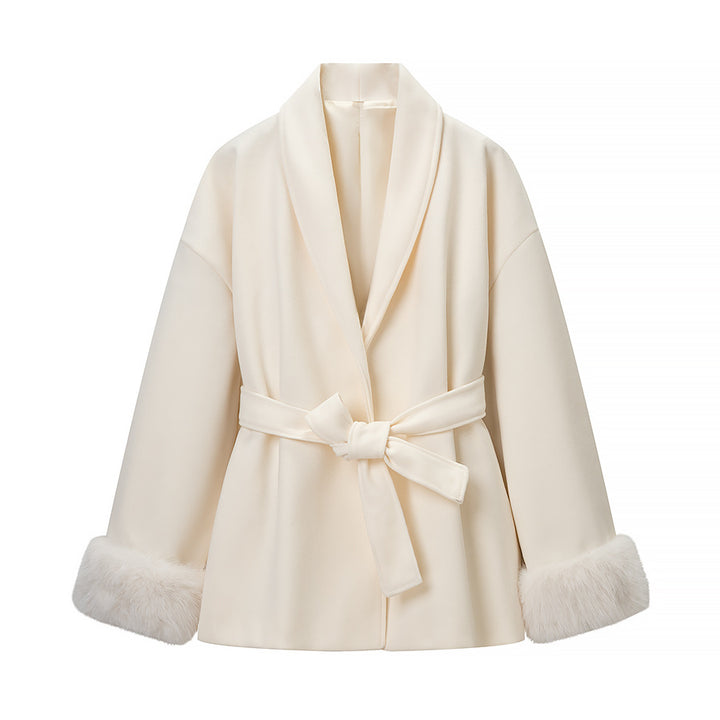 Veste féminine à la mode avec col doux doublé et ceinture à nouer Chic & Stil