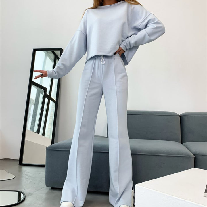 Lune London women's sports sweatshirt and loose jogger pants set