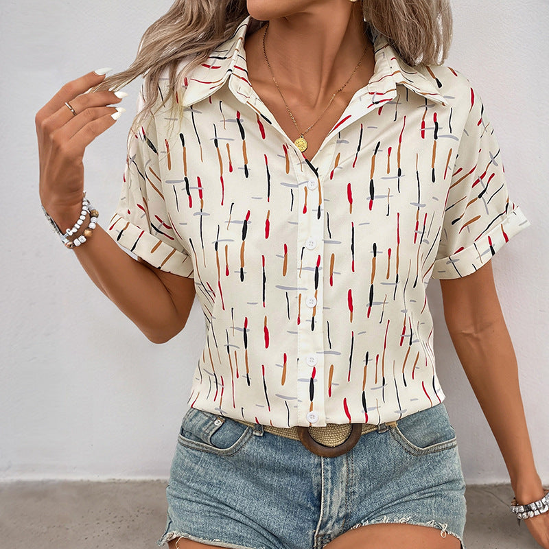 Women's short sleeve blouse with button and abstract print Lune London